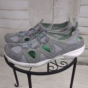Easy Spirit Gray Athletic Shoes Size 11